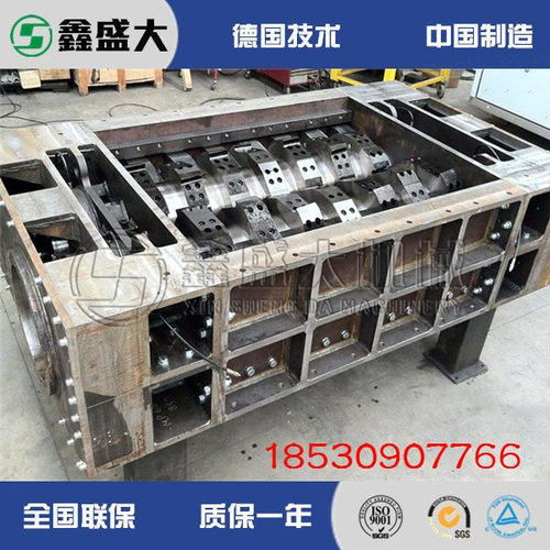 廢舊塑料薄膜破碎機(jī)與新型塑料薄膜粉碎機(jī) 技術(shù)革新驅(qū)動(dòng)環(huán)保產(chǎn)業(yè)新熱點(diǎn)，助力新型膜材料制造蓬勃發(fā)展